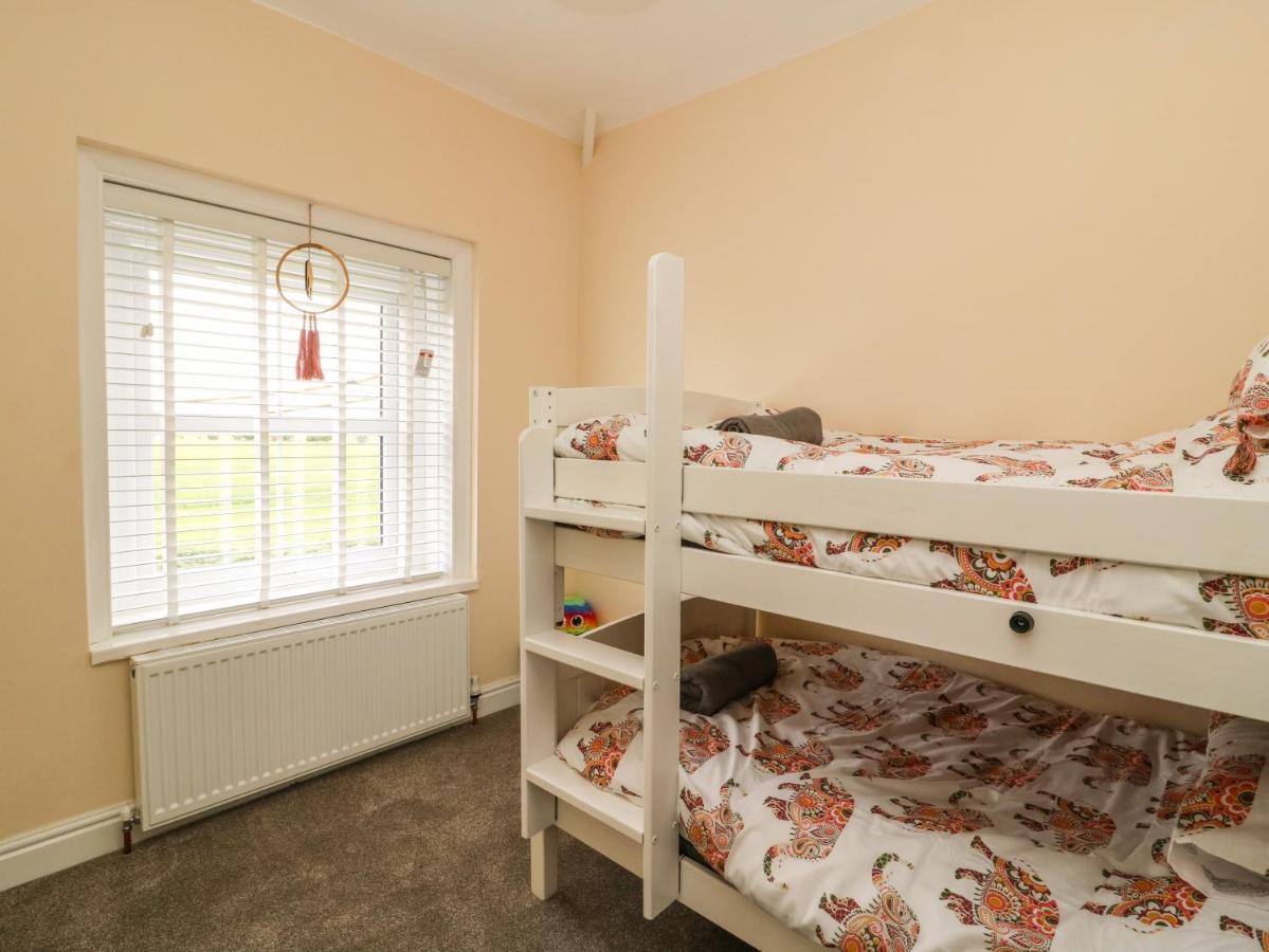 2 Lane End Cottages Kingston upon Hull Eksteriør billede